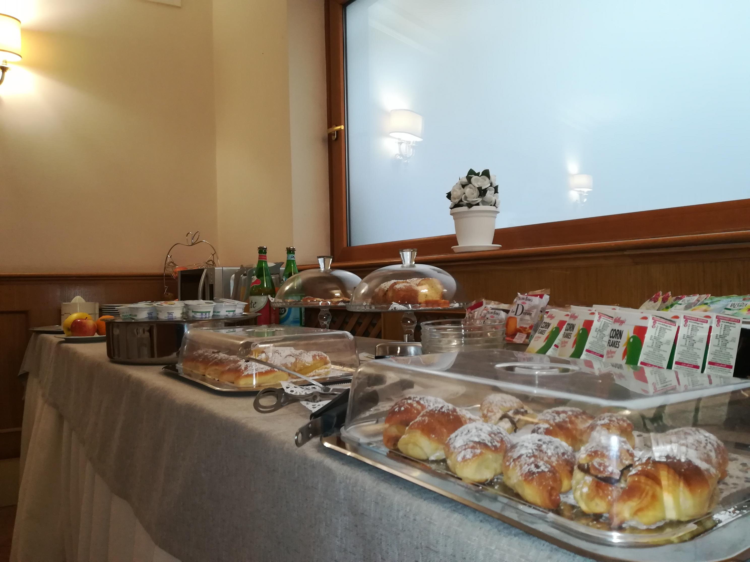 נאפולי Hotel Leopardi מראה חיצוני תמונה