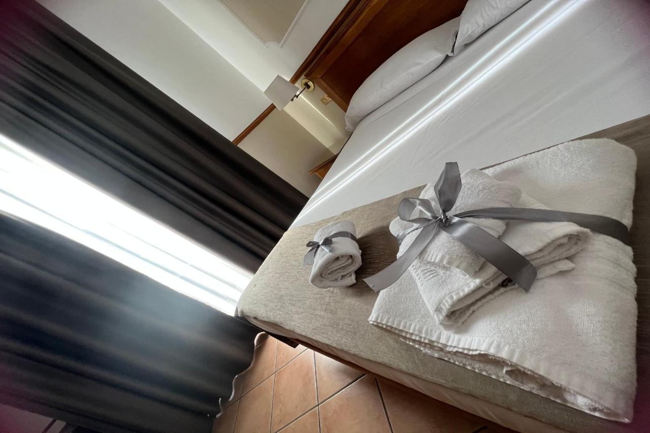 נאפולי Hotel Leopardi מראה חיצוני תמונה