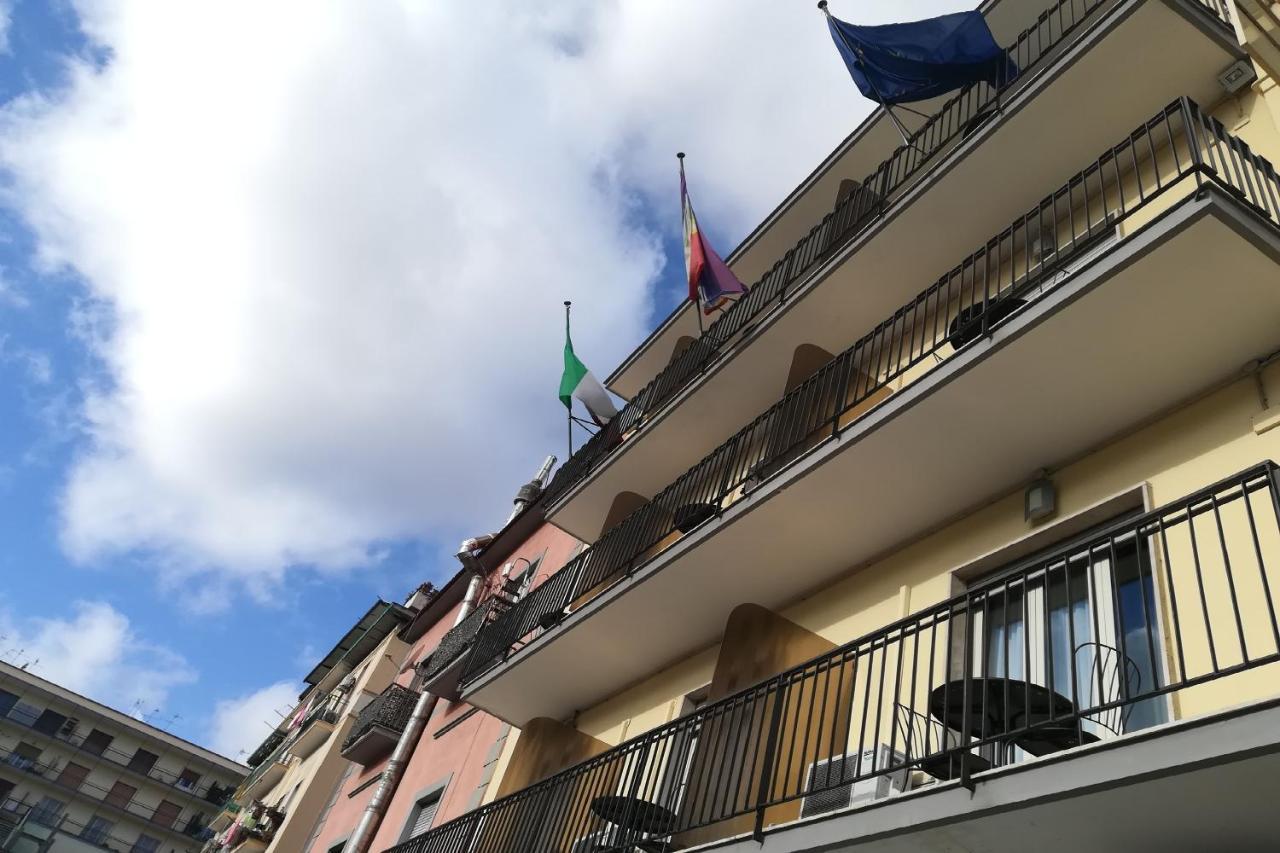 נאפולי Hotel Leopardi מראה חיצוני תמונה