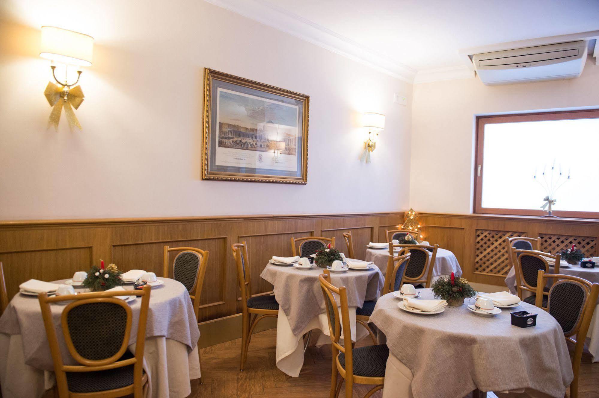 נאפולי Hotel Leopardi מראה חיצוני תמונה